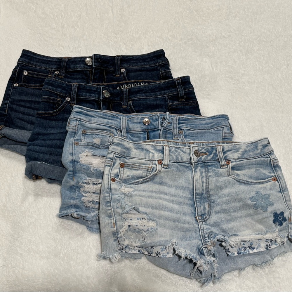 American Eagle Outfitters Women's Jean Shorts Bundle (4 pairs)